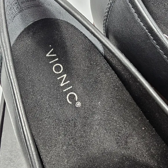 NIB Vionic Cheryl II Penny Loafer Shoes Lug Sole Slip-On Comfy Leather Black 10
