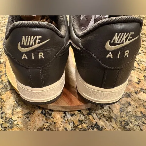 Nike 2020 Air Force 1 Low Gore-Tex GTX 'Baroque Brown' l Men’s 10 (CT2858-201)