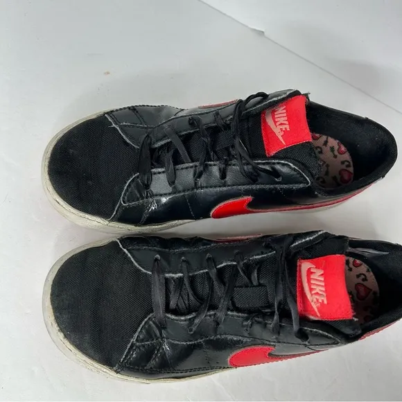 Nike A01033-001 Blazer Low Rare Black Patent Leather Sneaker Shoes Youth US 1Y