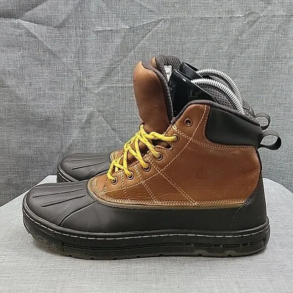 Nike ACG Woodside Hiking Brown Duck Boots Men's Size 9 386469-200