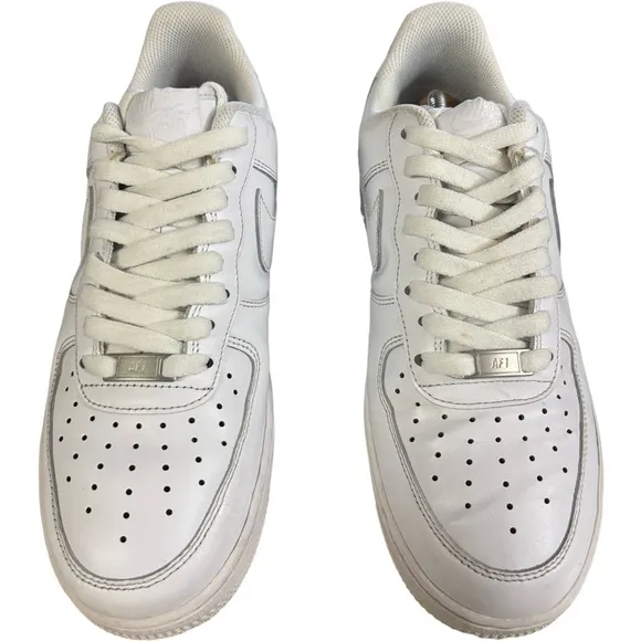 Nike Air Force 1 07 Triple White Casual Lifestyle Sneakers CW2288-111 Size 8.5