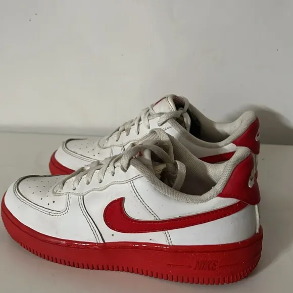 Nike Air Force 1 Low 'White Red Sole' White and Red Sneakers Kids Size 1