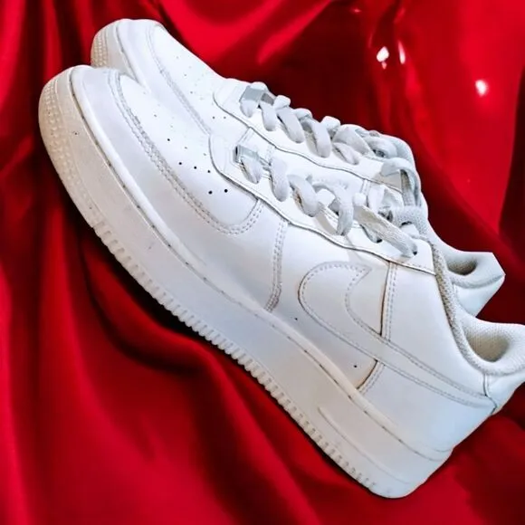 NIKE AIR FORCE 1 LOW LE YOUTH 7Y DH2920-111 LEATHER  CHRISTMAS GIFT UNISEX 8