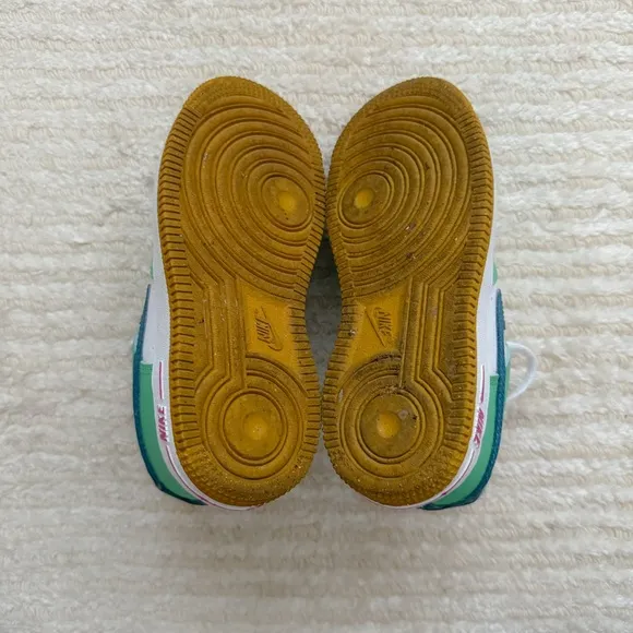 Nike Air Force 1 LV8 Green and Blue Sneakers