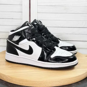 Nike Air Jordan 1 Mid GS SE Carbon Fiber Sneakers Black White 6Y DD2192-001
