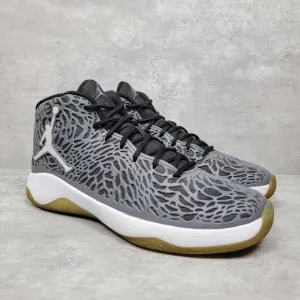 NIKE Air Jordan Ultra Fly Mens Size 9.5 Grey White Black Basketball Shoes