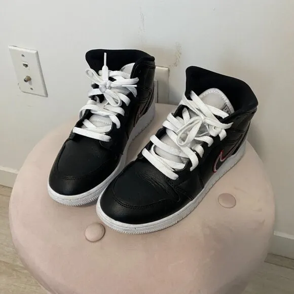 Nike Air Jordans Black &amp; Red Size 6.5Y