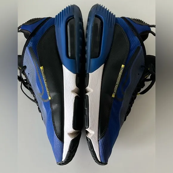 Nike Air Max 2090 Hyper Blue Black Sneakers CV8835-40 Running Shoes SIze 10.5