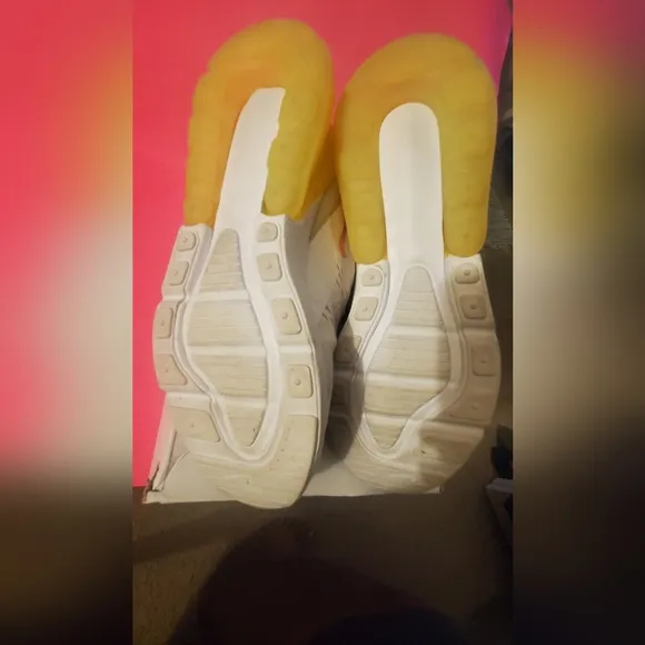 Nike Air Max 270 Athletic Shoes
