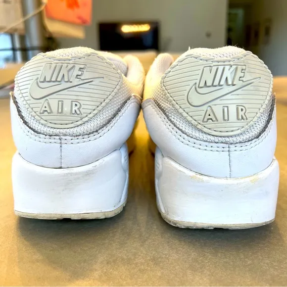 NIKE Air Max 90 Sneakers, White, 9