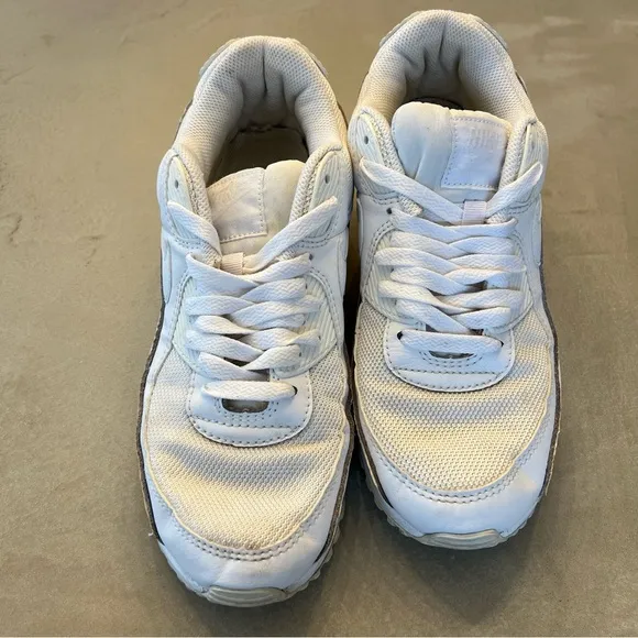 NIKE Air Max 90 Sneakers, White, 9