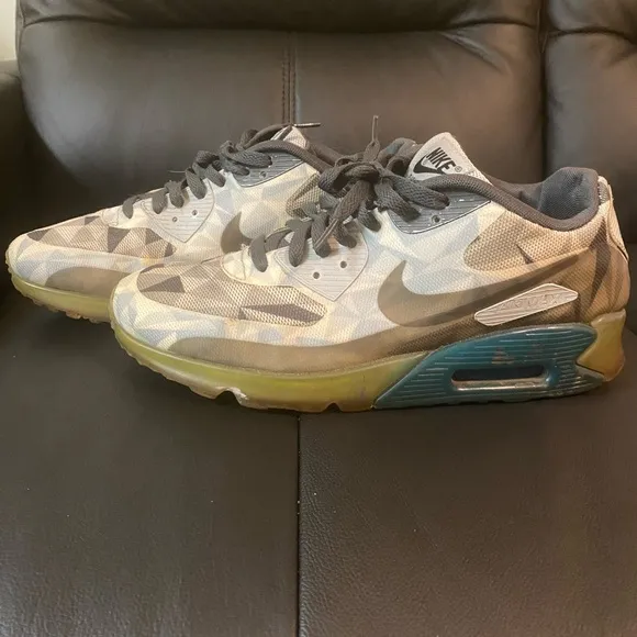 Nike Air Max Camo Sneakers