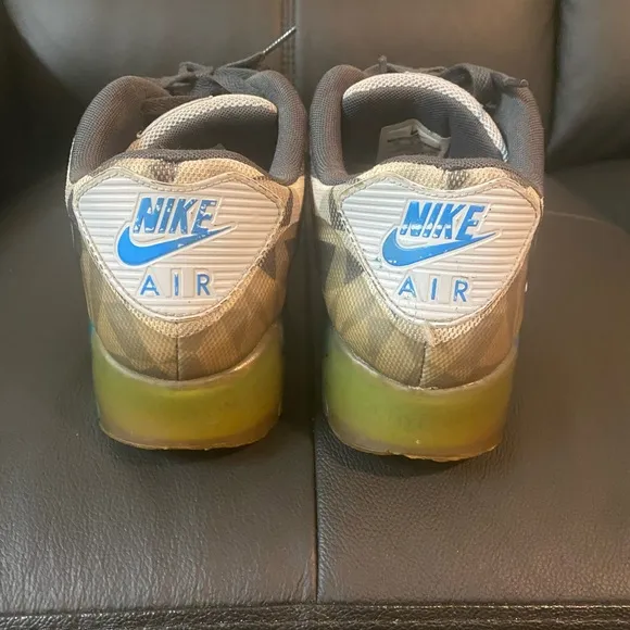 Nike Air Max Camo Sneakers