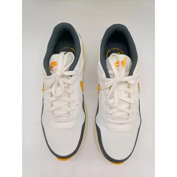 Nike Air Max SC Casual Sneakers Mens 9.5 Sail / University Gold Shoes FQ0205 133