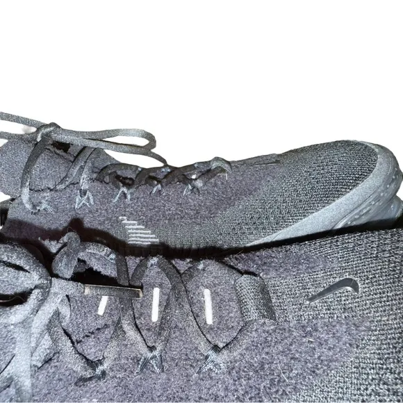 Nike Air Max Scorpion Flyknit  Black Sneakers. Sz 10.5