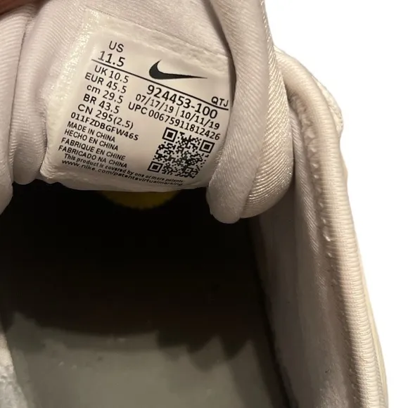 Nike Air Vapormax Plus size 11.5