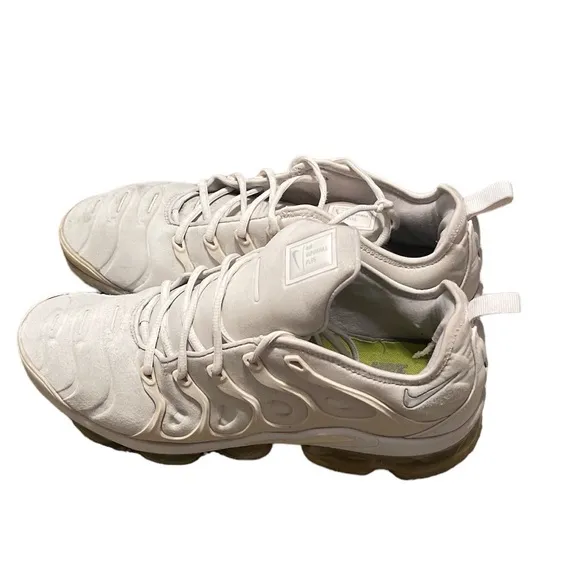 Nike Air Vapormax Plus size 11.5