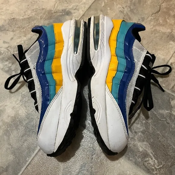 Nike airmax shoes