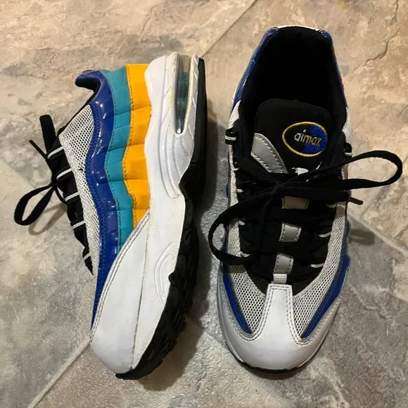Nike airmax shoes