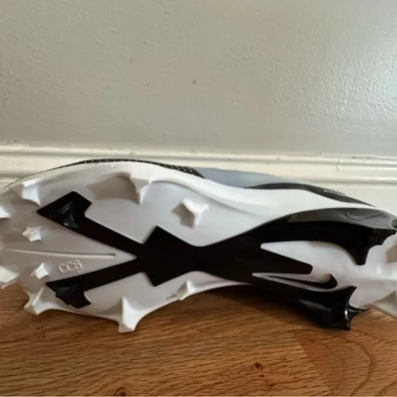 Nike Alpha Black and White Athletic Shoes