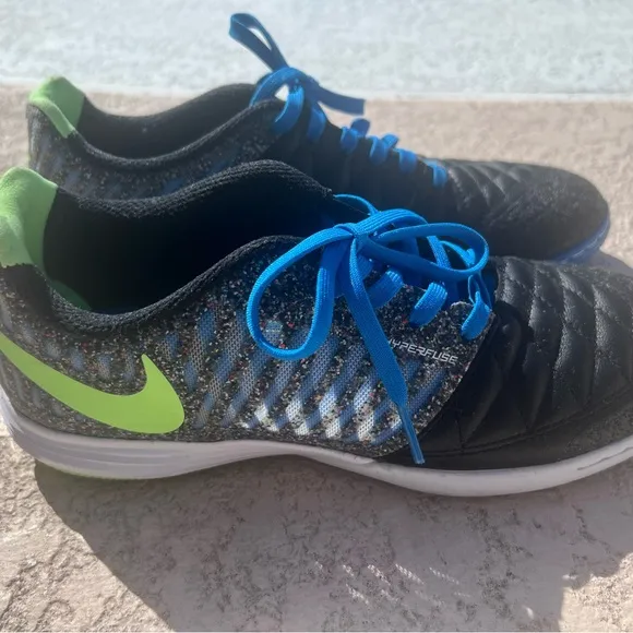 Nike Black and Blue Men's Athletic Shoes