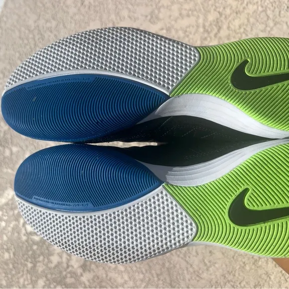 Nike Black and Blue Men's Athletic Shoes