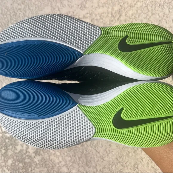 Nike Black and Blue Men's Athletic Shoes