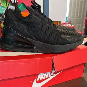 Nike Black Athletic Shoes