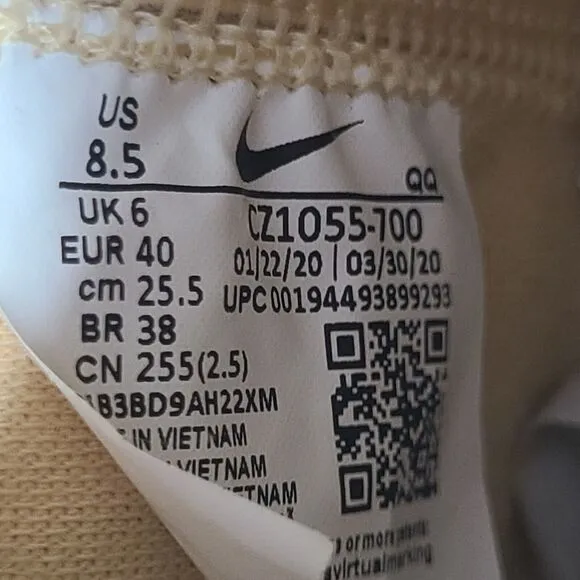 Nike Blazer Mid 77' VNTG Womens Size 8.5 Canvas Butter Tan Sneakers CZ1055-700