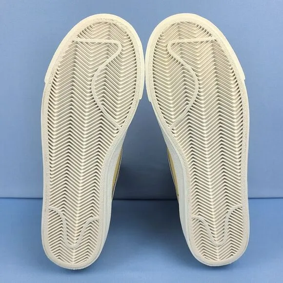 Nike Blazer Mid 77' VNTG Womens Size 8.5 Canvas Butter Tan Sneakers CZ1055-700