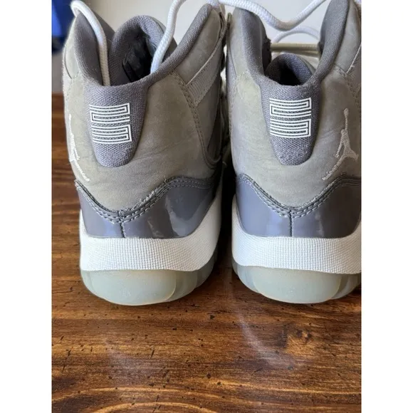 Nike Boys Air Jordan 11 Retro 378039-005 Gray Basketball Shoes Sneakers Size 2Y