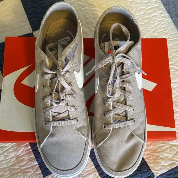 Nike Court Canvas Size 11 Sneakers