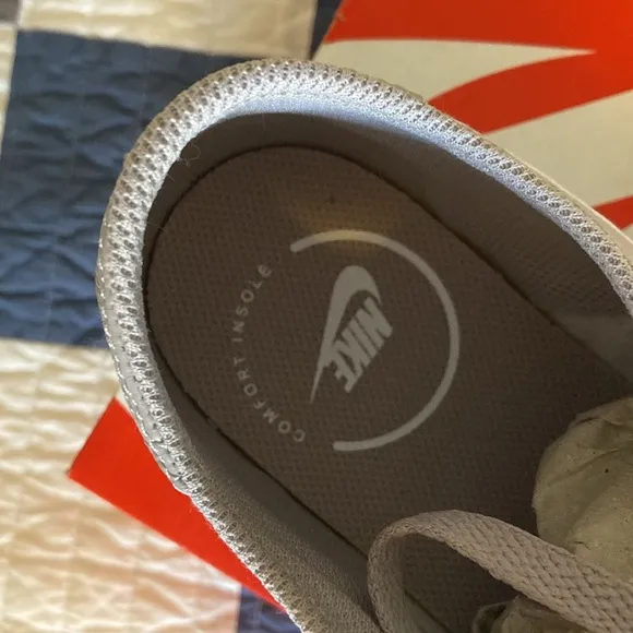 Nike Court Canvas Size 11 Sneakers