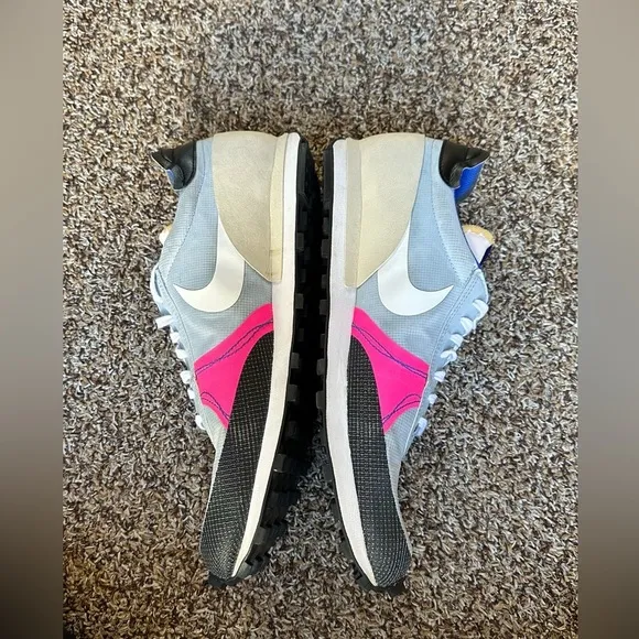 Nike Daybreak Type SE Light Blue &amp; Pink Shoes Waffle Sole, Retro Running