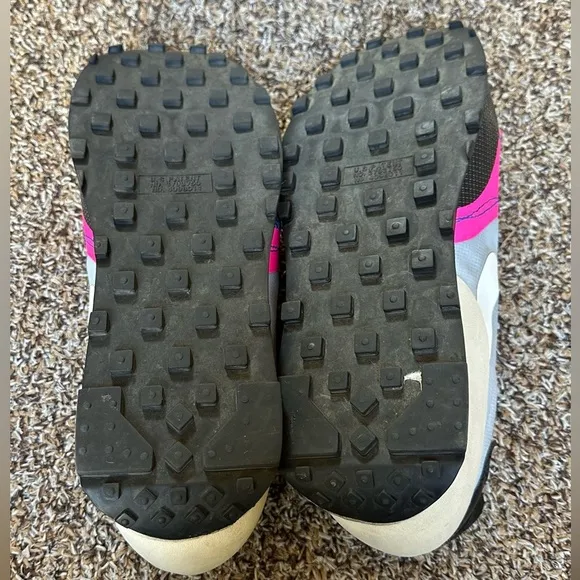 Nike Daybreak Type SE Light Blue &amp; Pink Shoes Waffle Sole, Retro Running