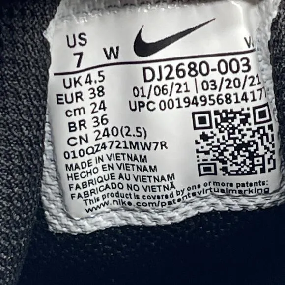 Nike Downshifter 11 Shoes Womens Size 7 W Triple Black Running Comfort Walking