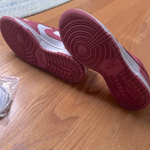 Nike Dunk Low Archeo Pink Sneakers 8.5
