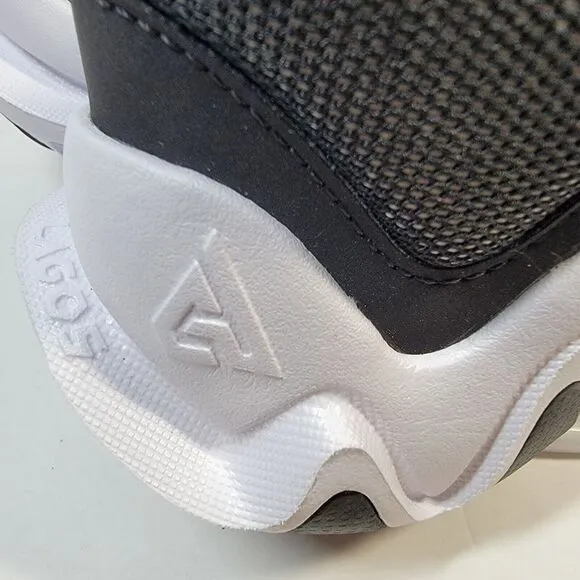 Nike Giannis Immortality 2 Basketball Shoes Men's 10 White Black DM0825-101