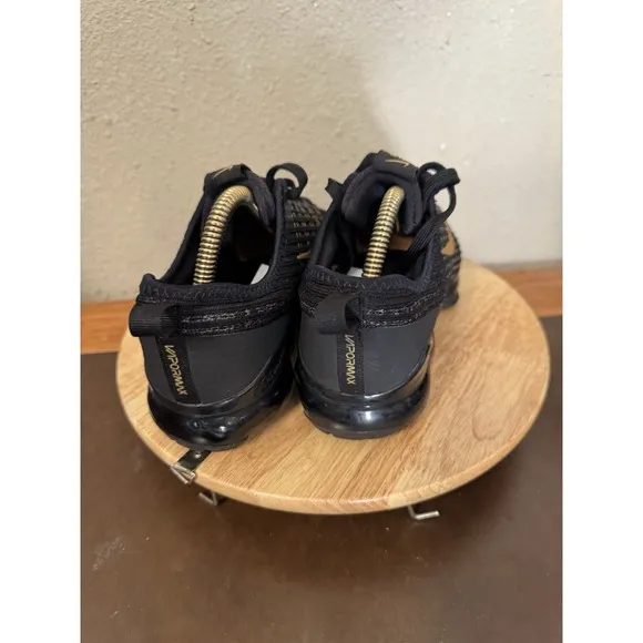 Nike GS Size 5Y Air VaporMax Flyknit 3 Black Gold Shoes BQ5238-004