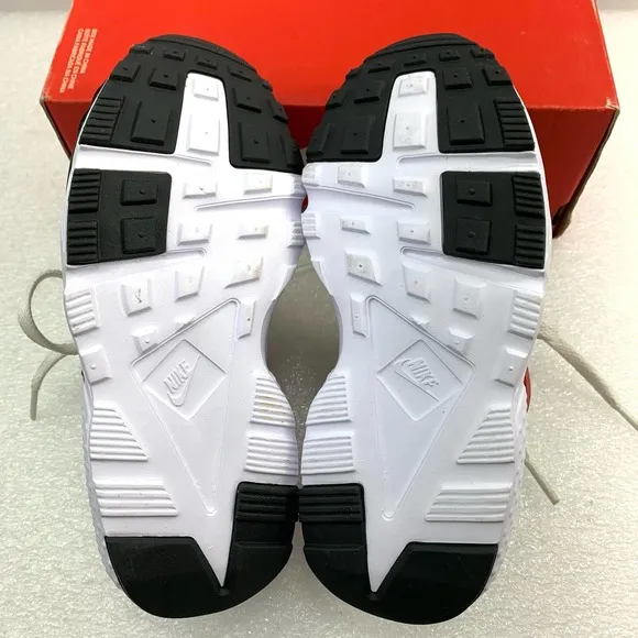 Nike Huarache Run Sneaker Shoes - Kid 11C