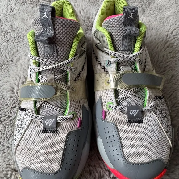 Nike Jordan Why Not Zero Boy 3Y Gray Athletic Activewear Sneakers Running Shoes