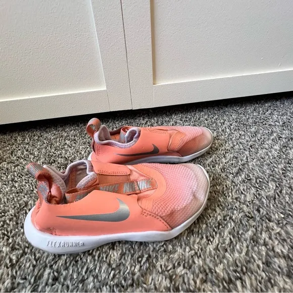 Nike Kids Flex Runner PS‎ Crimson Bliss Shoes Sneakers With Box Size 11.5