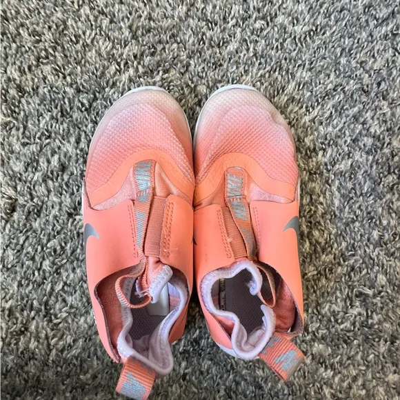 Nike Kids Flex Runner PS‎ Crimson Bliss Shoes Sneakers With Box Size 11.5