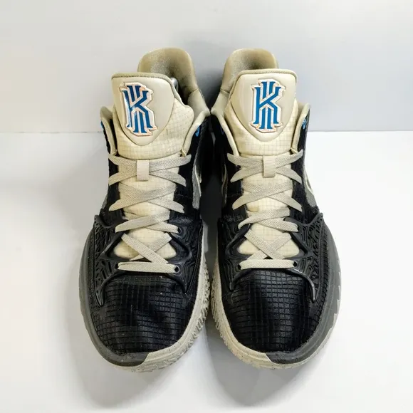 Nike Kyrie 4 Low Basketball Shoes Men 13 Black Smoke Gray Athletic Sneakers