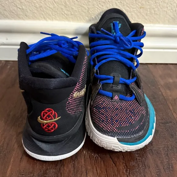 Nike Kyrie 7, “Chinese New Year” Basketball Shoes - Sz 6
