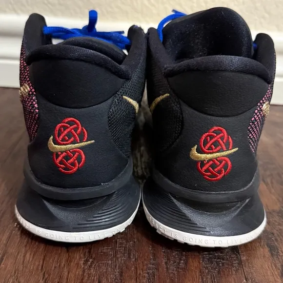 Nike Kyrie 7, “Chinese New Year” Basketball Shoes - Sz 6