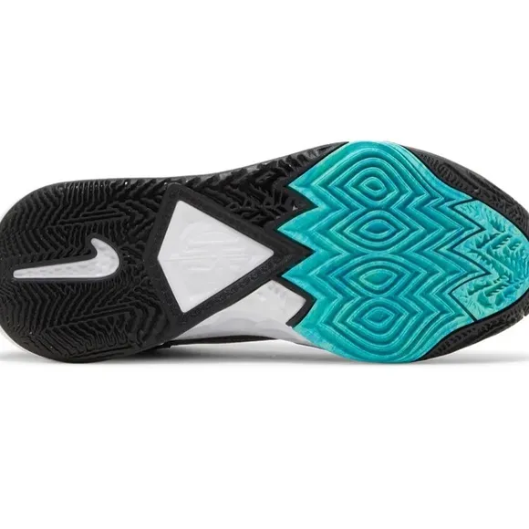 Nike Kyrie 8 GO (GS) Blk/Menta 4.5Y Athletic Shoes