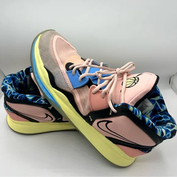 Nike Kyrie Infinity Nike Basketball Shoes - Blue and Pink