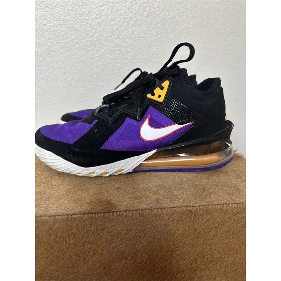 NIKE LEBRON XVIII 18 LOW BLACK/WHITE-FIERCE PURPLE SIZE MEN'S 12 [CV7562-003]