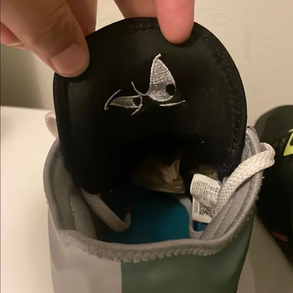 Nike LeBron XVIII Low EP 18 (Bugs vs Marvin) 12.5
